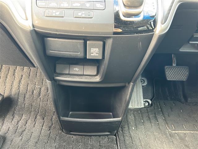 ステップワゴンスパーダ e:HEVスパーダ G・EX ホンダセンシング 純正10インチナビ フルセグ 両側パワスラ ホンダセンシング レーダークルコン レーンキープアシスト わくわくゲート 純正16AW ETC2.0 ドラレコ シートヒーター LEDライト スマートキー(30枚目)