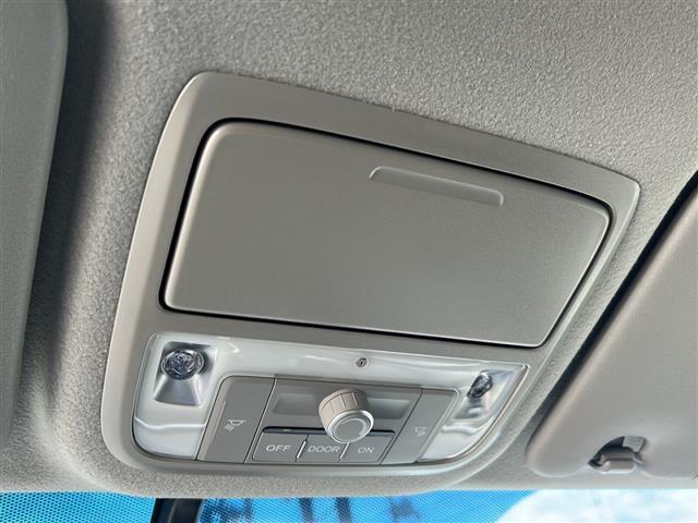 ステップワゴンスパーダ e:HEVスパーダ G・EX ホンダセンシング 純正10インチナビ フルセグ 両側パワスラ ホンダセンシング レーダークルコン レーンキープアシスト わくわくゲート 純正16AW ETC2.0 ドラレコ シートヒーター LEDライト スマートキー(31枚目)