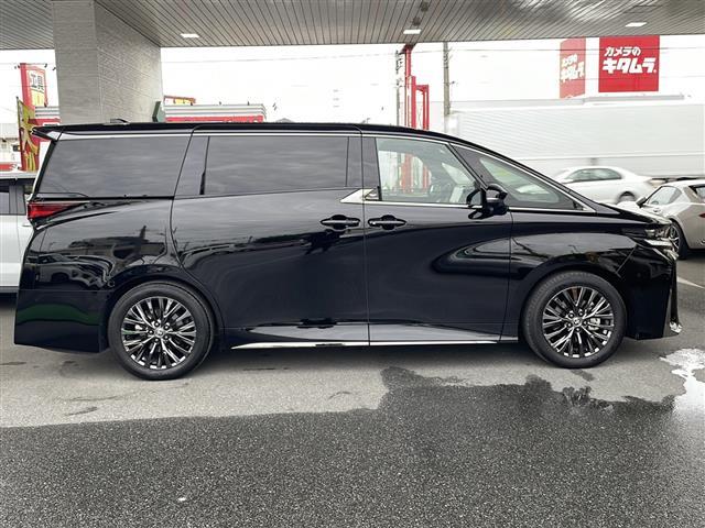 ヴェルファイアハイブリッド Z プレミア(5枚目)