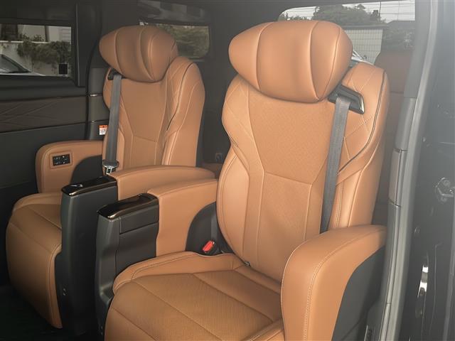 ヴェルファイアハイブリッド Z プレミア(19枚目)