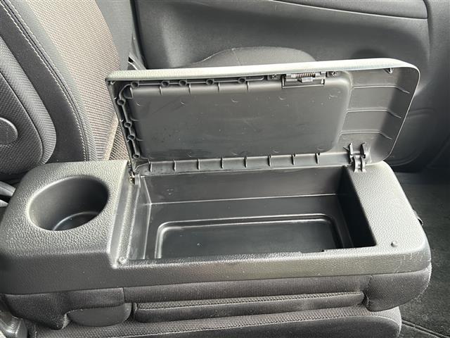 セレナ ハイウェイスター S-ハイブリッド エアロモード エマージェンシーブレーキ 社外ナビ CD DVD iPod フルセグTV バックカメラ 左側パワースライドドア クルーズコントロール HIDオートライト アイドリングストップ USBポート ETC(23枚目)