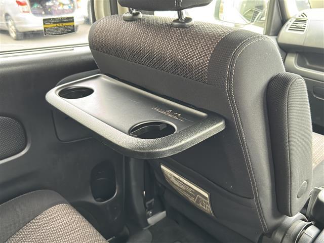 セレナ ハイウェイスター S-ハイブリッド エアロモード エマージェンシーブレーキ 社外ナビ CD DVD iPod フルセグTV バックカメラ 左側パワースライドドア クルーズコントロール HIDオートライト アイドリングストップ USBポート ETC(24枚目)