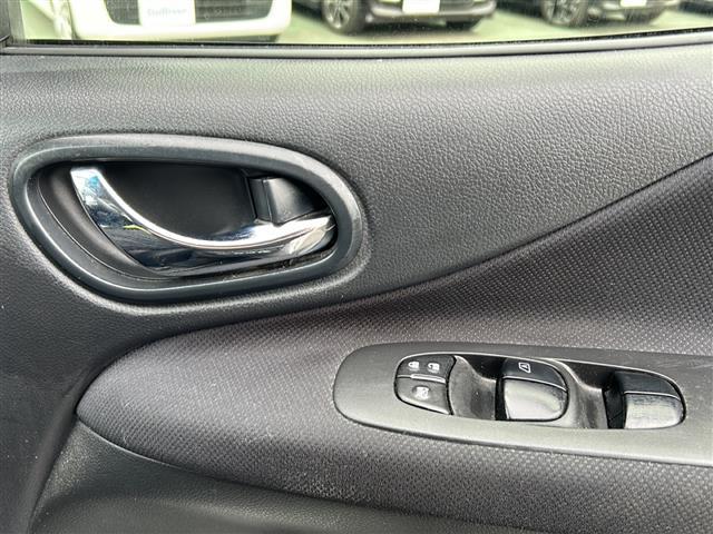 セレナ ハイウェイスター S-ハイブリッド エアロモード エマージェンシーブレーキ 社外ナビ CD DVD iPod フルセグTV バックカメラ 左側パワースライドドア クルーズコントロール HIDオートライト アイドリングストップ USBポート ETC(36枚目)