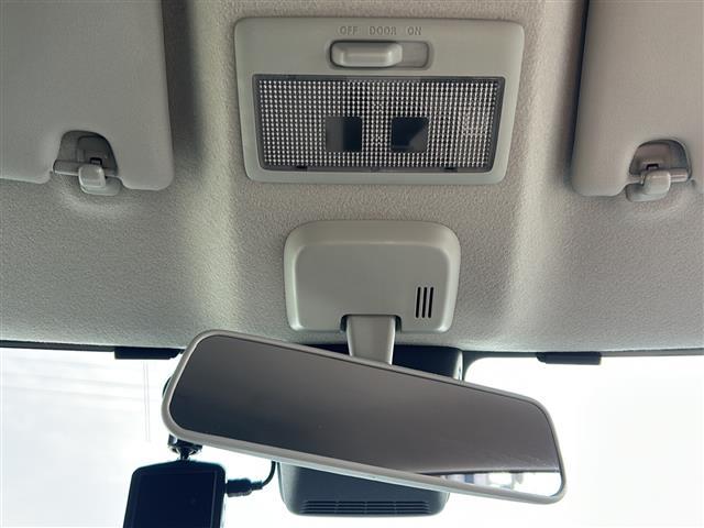 ワゴンＲ ハイブリッドＦＸ　デュアルセンサーブレーキサポート　社外ＨＤＤナビ　Ｂｌｕｅｔｏｏｔｈ　ＣＤ　ＤＶＤ　フルセグ　運転席シートヒーター　オートライト　オートマチックハイビーム　アイドリングストップ　ＨＵＤ　スペアキー（9枚目）