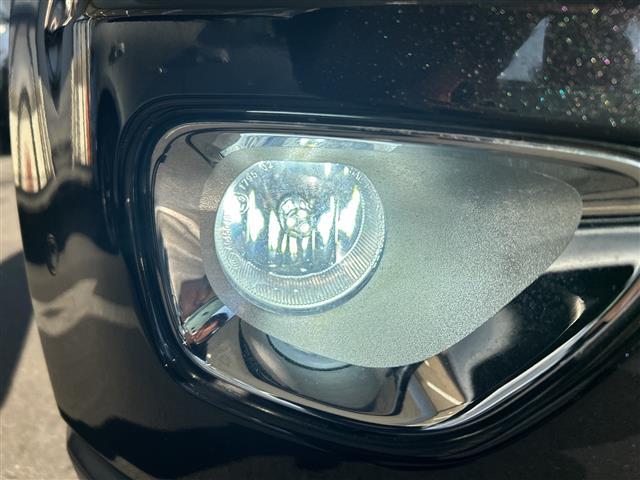 ジープ・グランドチェロキー リミテッド ☆リミテッドグレード☆4WD☆ブラックレザー☆社外ナビ/フルセグ☆寒冷地仕様☆クルーズコントロール☆Bluetooth☆オートエアコン☆全席シートヒーター☆ステアリングヒーター☆シ(23枚目)