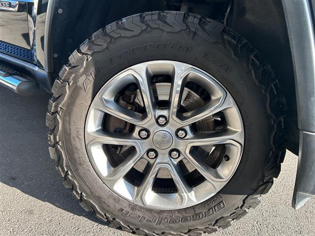 ジープ・グランドチェロキー リミテッド ☆リミテッドグレード☆4WD☆ブラックレザー☆社外ナビ/フルセグ☆寒冷地仕様☆クルーズコントロール☆Bluetooth☆オートエアコン☆全席シートヒーター☆ステアリングヒーター☆シ(28枚目)