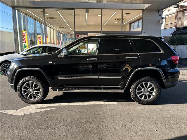 ジープ・グランドチェロキー リミテッド ☆リミテッドグレード☆4WD☆ブラックレザー☆社外ナビ/フルセグ☆寒冷地仕様☆クルーズコントロール☆Bluetooth☆オートエアコン☆全席シートヒーター☆ステアリングヒーター☆シ(33枚目)