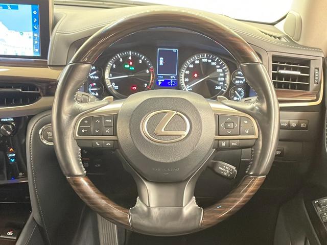 ＬＸ ＬＸ５７０　寒冷地仕様　ＴＲＤグリル／エアロ　ＴＲＤ２１インチＡＷ　メーカー１２．３インチナ　ビマークレビンソンサウンド　リアエンターテイメント　サンルーフ　シートベンチレーション　パワーバックドア　全方位カメラ（19枚目）