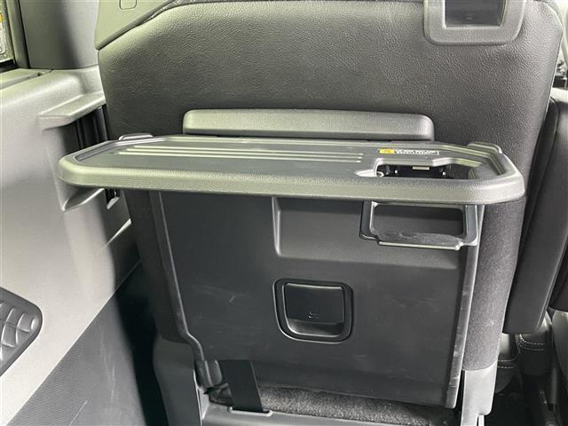 タント カスタムＲＳセレクション　１オーナー　両側パワスラ　純正ディーラナビ（ＭＤＶ－Ｓ７０７Ｗ）／ＢＴ／ＣＤ／ＤＶＤ／ＴＶ／ＳＤ／ＵＳＢ／ｉＰｏｄ／　衝突軽減システム　レーンキープアシスト　コーナーセンサー追従式レー（31枚目）