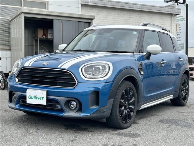 ＭＩＮＩ クーパーＤ　クロスオーバー　ワンオーナー／メーカーナビ／アラウンドビュー／ＭＴ付きＡＴ／ルーフレーン／追従式クルコン／電動リアゲート／純正アルミ／フロアマット／ＥＴＣ／ドラレコ／オートライト／Ｂｌｕｅｔｏｏｔｈ／保証書（8枚目）