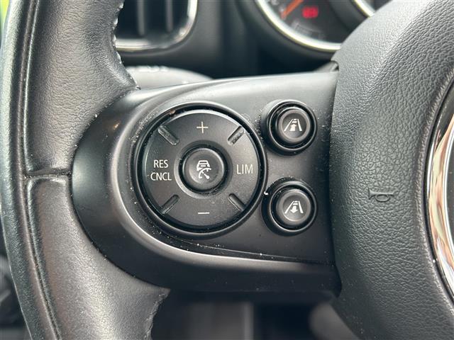 ＭＩＮＩ クーパーＤ　クロスオーバー　ワンオーナー／メーカーナビ／アラウンドビュー／ＭＴ付きＡＴ／ルーフレーン／追従式クルコン／電動リアゲート／純正アルミ／フロアマット／ＥＴＣ／ドラレコ／オートライト／Ｂｌｕｅｔｏｏｔｈ／保証書（13枚目）