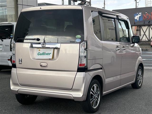 N-BOX G SSパッケージ 1オーナー 両側パワスラ 純正ディーラーナビ(VXM-122VFi)/BT/CD/TV/SD/ 横滑り防止装置 バックカメラ ETC アイドリングストップ オートLEDライト(8枚目)