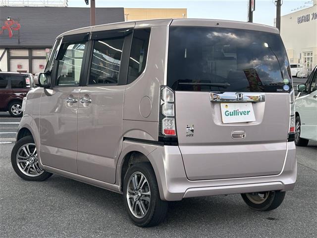 N-BOX G SSパッケージ 1オーナー 両側パワスラ 純正ディーラーナビ(VXM-122VFi)/BT/CD/TV/SD/ 横滑り防止装置 バックカメラ ETC アイドリングストップ オートLEDライト(42枚目)