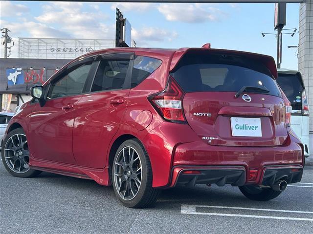 ノート ニスモ S 1オーナー オーディオ付/BT/AUX/USB/ 5速MT レーダー探知機 横滑り防止装置 ETC ドラレコ Pステアリング Pウィンドウ スマートボタン 純正フロアマット(6枚目)