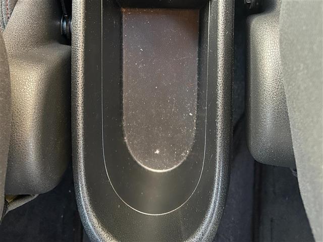 ノート ニスモ S 1オーナー オーディオ付/BT/AUX/USB/ 5速MT レーダー探知機 横滑り防止装置 ETC ドラレコ Pステアリング Pウィンドウ スマートボタン 純正フロアマット(30枚目)