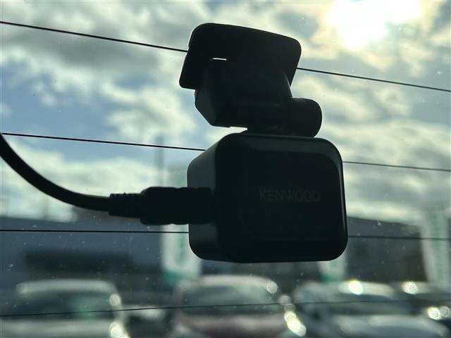 ノート e-パワー メダリスト 社外ナビ(MDV-S707W)/BT/CD/USB/SD/TV/ ハーフレザーシート デジタルインナーミラー 衝突軽減システム レーンキープアシスト コーナーセンサー 追従式レーダークル(23枚目)