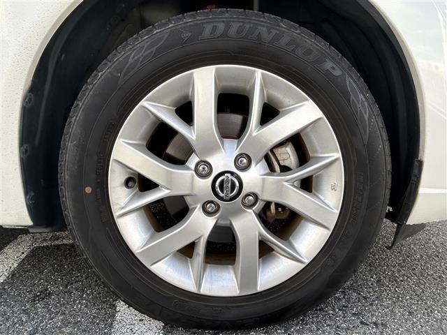 ノート e-パワー メダリスト 社外ナビ(MDV-S707W)/BT/CD/USB/SD/TV/ ハーフレザーシート デジタルインナーミラー 衝突軽減システム レーンキープアシスト コーナーセンサー 追従式レーダークル(33枚目)