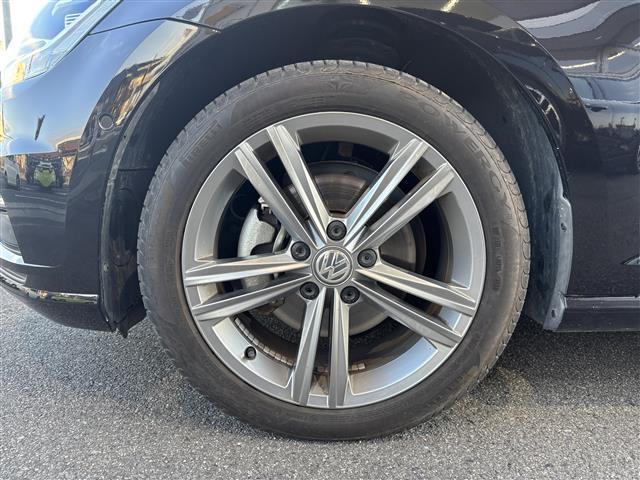 ゴルフ ＴＳＩハイライン　マイスター　１オーナー　純正メーカーナビ／ＢＴ／ＣＤ／ＵＳＢ／ＤＶＤ／ＳＤ／ＴＶ／ＡＵＸ／　ブラインドスポットモニター　テレビキャンセラー　レーンキープアシスト　コーナーセンサー　レーダークルコン（38枚目）