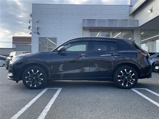 ZR-V e:HEV Z 禁煙/ワンオーナー/BOSEサウンド/黒革シート/メーカーナビ/バックカメラ/全方位モニター/ETC2.0/ホンダセンシング/BSM/ACC/LTA/CMBS/スペアキー/新車時保証書/取扱説明書(7枚目)