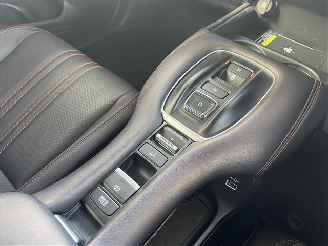 ZR-V e:HEV Z 禁煙/ワンオーナー/BOSEサウンド/黒革シート/メーカーナビ/バックカメラ/全方位モニター/ETC2.0/ホンダセンシング/BSM/ACC/LTA/CMBS/スペアキー/新車時保証書/取扱説明書(23枚目)