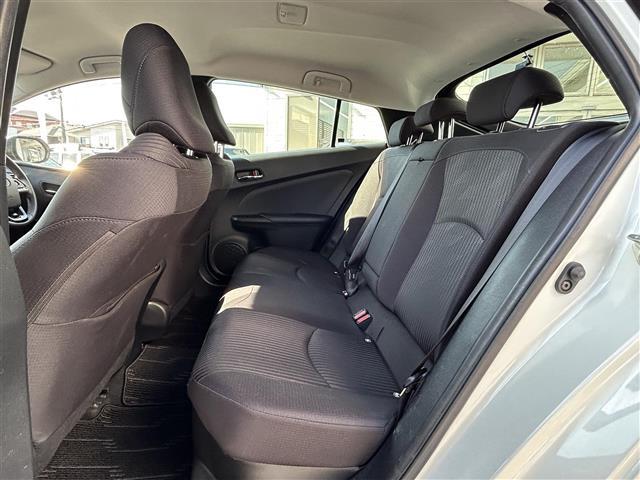 プリウス A 1オナ 純ナビ(NSZT-Y68T) BT/CD バック/全方位カメラ ETC 前後ドラレコ パワーシート コナセン ブラインドスポットモニター ToyotaSafetySense 追従クルコン(28枚目)