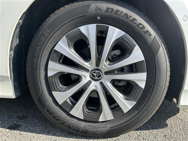 プリウス A 1オナ 純ナビ(NSZT-Y68T) BT/CD バック/全方位カメラ ETC 前後ドラレコ パワーシート コナセン ブラインドスポットモニター ToyotaSafetySense 追従クルコン(41枚目)