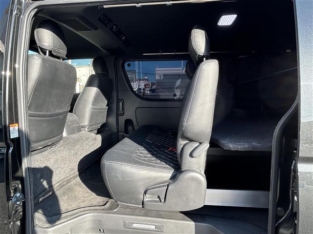 ハイエースバン スーパーGL ダーク プライムII 1オーナー ベッドキット 純正ディーラーナビ(CN-HE01WD)/BT/SD/CD/フルセグTV/DVD/AM/FM/ UIvehicle製スライドフロア アラウンドビューモニター 両側(40枚目)