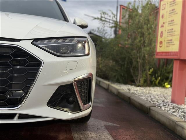 A4アバント 40TDIクワトロ Sライン S line plus コンフォートP 全方位カメラ(32枚目)