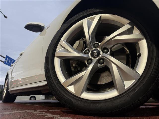 A4アバント 40TDIクワトロ Sライン S line plus コンフォートP 全方位カメラ(34枚目)