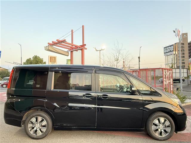 ステップワゴン Ｇ・ＥＸ　ホンダセンシング　ワンオーナー　純正９インチナビ　フルセグ　ＣＤ　ＤＶＤ　Ｂｌｕｅｔｏｏｔｈ　ＵＳＢ　全方位カメラ　ホンダセンシング　両側パワスラ　ＬＥＤオートライト　前席シートヒーター　純正１６インチアルミ　ＥＴＣ（33枚目）