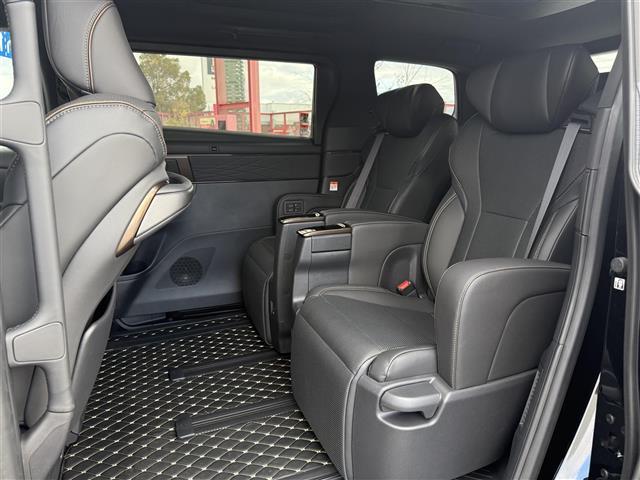 アルファード Ｚ　全方位カメラ　ムーンルーフ　ユニバーサルステップ（10枚目）