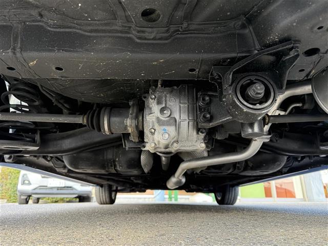 スイフト ハイブリッドＲＳ　８インチナビ　全方位カメラ　ドラレコ　ＥＴＣ（36枚目）