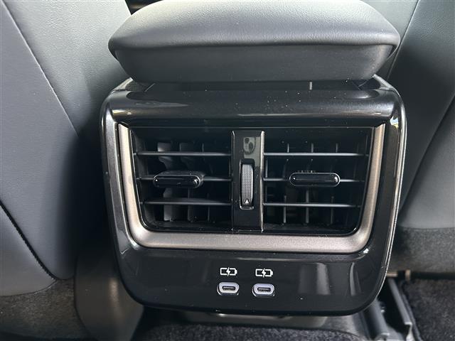 クラウンスポーツ Z ワンオーナー ToyotaSafetySense ブラインドスポットモニター パーキングサポートブレーキ トヨタチームメイト パノラミックビューモニター デジタルインナーミラー 12.3インチナビ(33枚目)