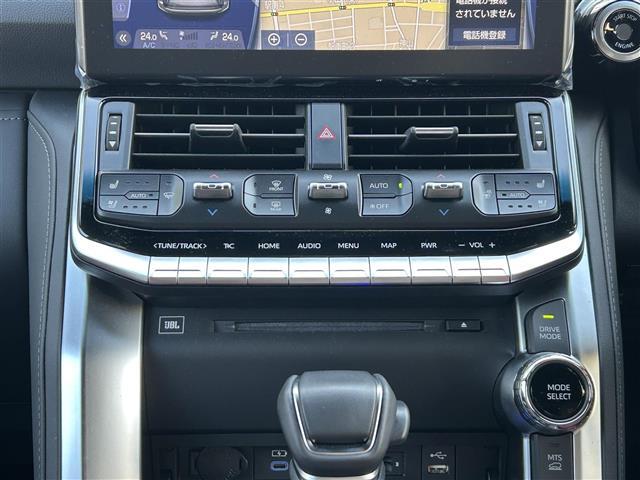 ランドクルーザー ＧＲスポーツ　ＴｏｙｏｔａＳａｆｅｔｙＳｅｎｓｅ　プリクラッシュセーフティ　レーントレーシングアシスト　レーンディパーチャーアラート　レーダークルーズコントロール　アダプティブハイビームシステム（15枚目）