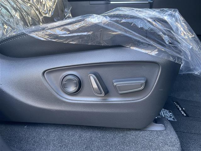 ランドクルーザー２５０ ＶＸ　モデリスタ　トヨタチームメイト　ＴｏｙｏｔａＳａｆｅｔｙＳｅｎｓｅ　ブラインドスポットモニター［ＢＳＭ］　パノラミックビューモニター　デジタルインナーミラー　ドライブレコーダー（17枚目）