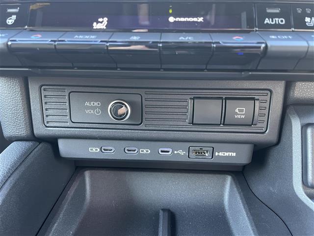 ランドクルーザー２５０ ＶＸ　モデリスタ　トヨタチームメイト　ＴｏｙｏｔａＳａｆｅｔｙＳｅｎｓｅ　ブラインドスポットモニター［ＢＳＭ］　パノラミックビューモニター　デジタルインナーミラー　ドライブレコーダー（23枚目）