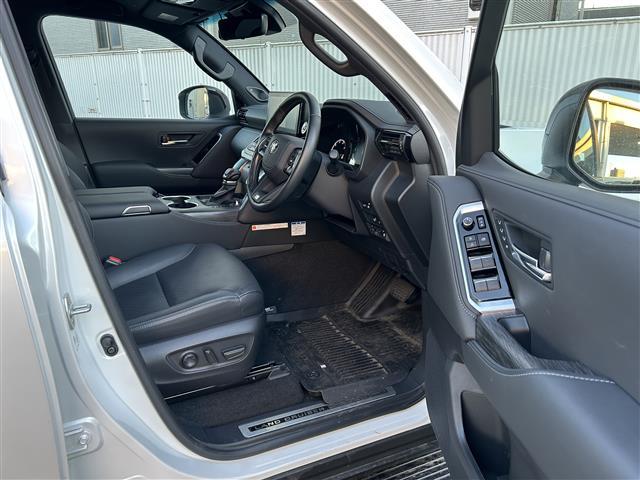 ランドクルーザー ＧＲスポーツ（25枚目）