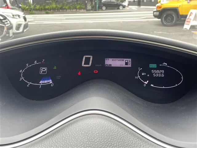 セレナ ハイウェイスター　Ｖセレ＋セーフティＩＩ　ＳＨＶ　ナビ　フリップダウン　両側電動ドア　ＥＴＣ　ＬＥＤ（26枚目）