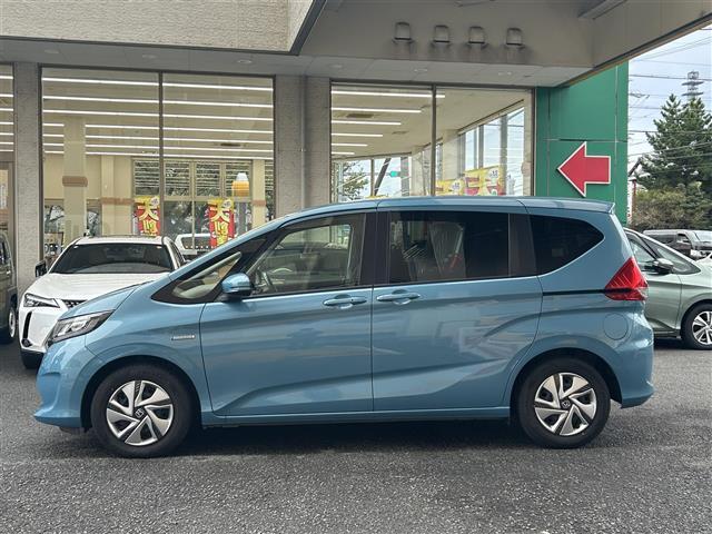 フリードハイブリッド ハイブリッド・Gホンダセンシング 1オーナー ナビ Bカメラ 両側電動ドア ETC(7枚目)