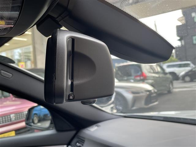 5シリーズ Mスポーツ ナビ 黒革シート ETC シートヒーター(4枚目)