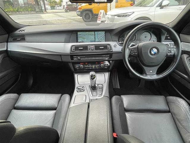 5シリーズ Mスポーツ ナビ 黒革シート ETC シートヒーター(22枚目)