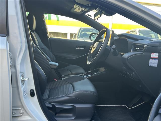 カローラツーリング ダブルバイビー　ナビ　Ｂカメラ　置くだけ充電　シートヒーター（14枚目）