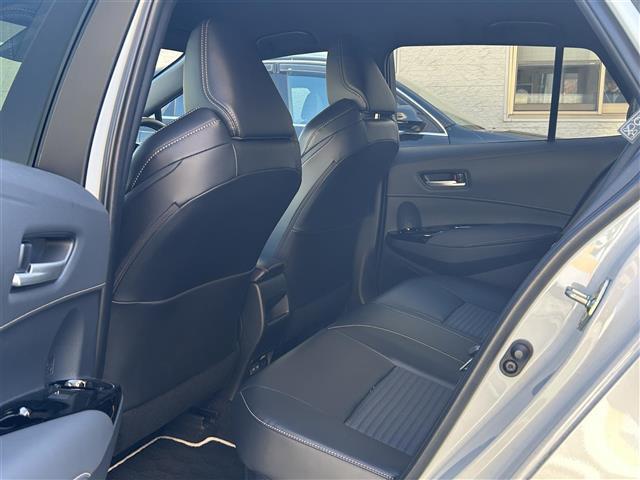 カローラツーリング ダブルバイビー　ナビ　Ｂカメラ　置くだけ充電　シートヒーター（19枚目）