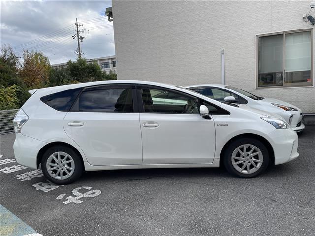 プリウスアルファ Ｓ　ナビ　Ｂカメラ　ＥＴＣ　スペアキー（9枚目）