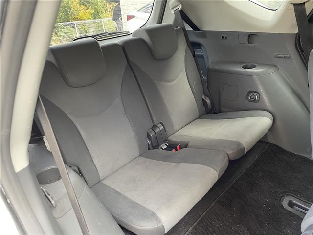 プリウスアルファ Ｓ　ナビ　Ｂカメラ　ＥＴＣ　スペアキー（16枚目）