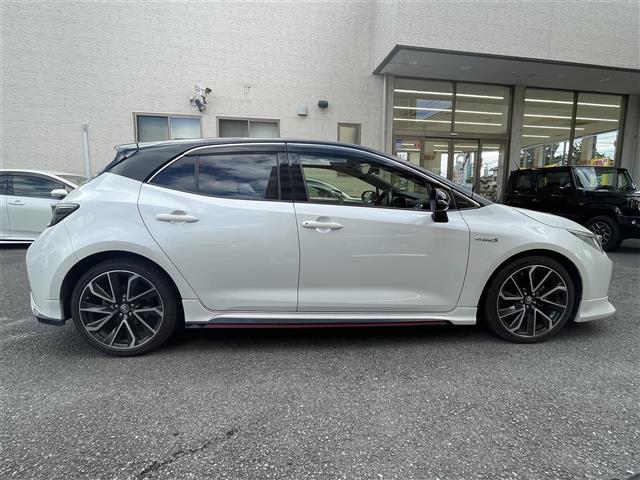 カローラスポーツ ハイブリッドＧ　Ｚ　ＴＲＤエアロ　ナビ　Ｂカメラ　前後ドラレコ　ＥＴＣ（11枚目）