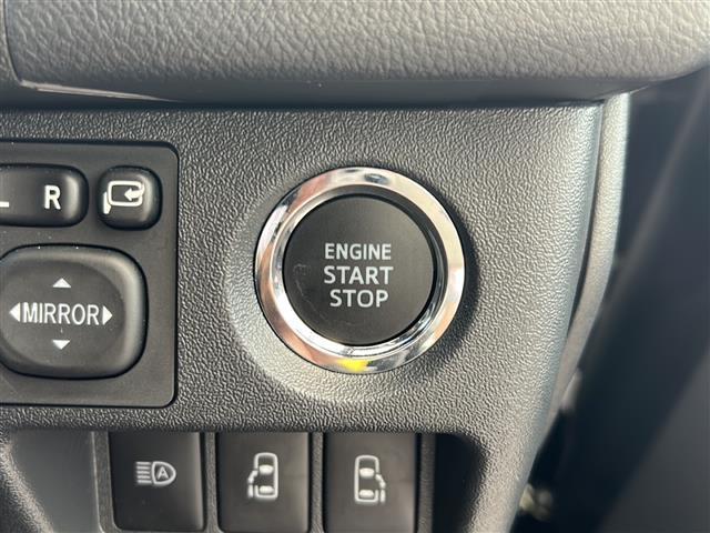 ハイエースバン ロングスーパーGL ダークプライムS ☆ワンオーナー☆4WD☆ディーゼルターボ車☆195/80R15 アルミホイール(オプション)☆デジタルインナーミラー☆パノラミックビュー☆両側パワスラ☆デジタルインナーミラー☆100V充電☆ABS(5枚目)