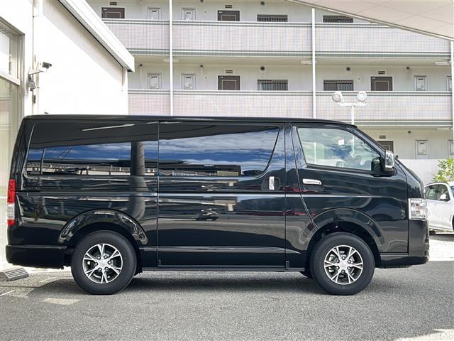 ハイエースバン ロングスーパーGL ダークプライムS ☆ワンオーナー☆4WD☆ディーゼルターボ車☆195/80R15 アルミホイール(オプション)☆デジタルインナーミラー☆パノラミックビュー☆両側パワスラ☆デジタルインナーミラー☆100V充電☆ABS(35枚目)
