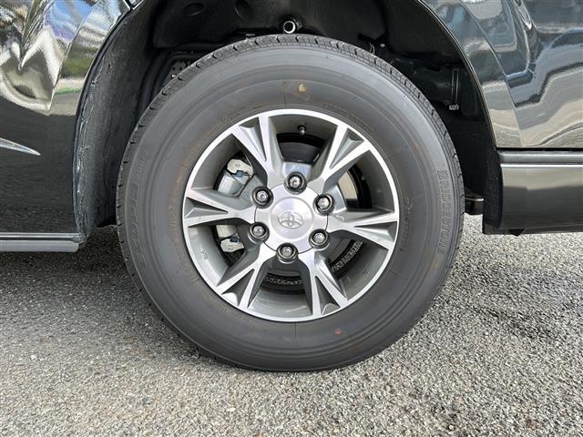 ハイエースバン ロングスーパーGL ダークプライムS ☆ワンオーナー☆4WD☆ディーゼルターボ車☆195/80R15 アルミホイール(オプション)☆デジタルインナーミラー☆パノラミックビュー☆両側パワスラ☆デジタルインナーミラー☆100V充電☆ABS(38枚目)
