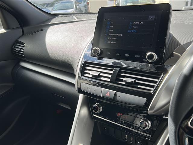 エクリプスクロスPHEV P プラグインHV・4WD・純正メーカーナビ・前後ドラレコ・フルセグTV・e-Assist・マルチアラウンドモニター・ブラインドスポットモニター・パーキングアシスト・ETC・ステアリングヒーター・(13枚目)